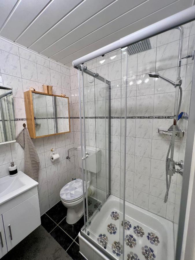 Apartment 3 Gäste Schörfling Exteriör bild